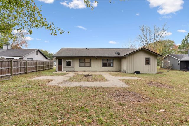 132 Woodvalley Drive, Kingsland, GA 31548