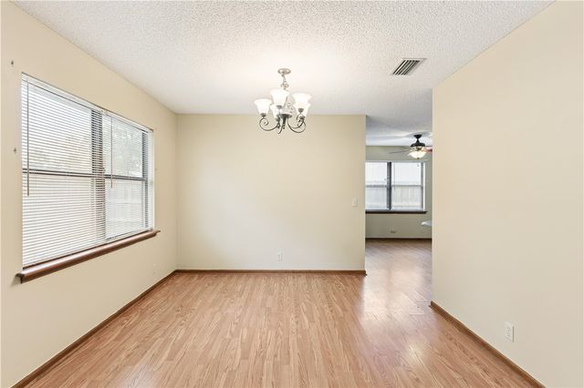 132 Woodvalley Drive, Kingsland, GA 31548