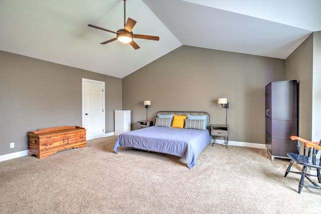 801 W BRIDGETOWNE Court, Dunlap, IL 61525