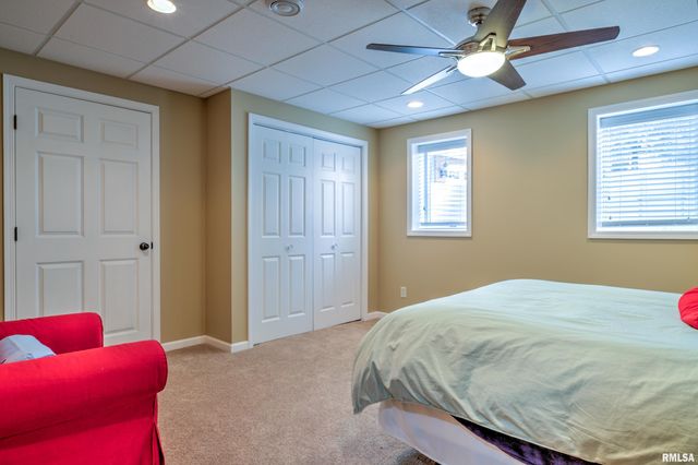 801 W BRIDGETOWNE Court, Dunlap, IL 61525