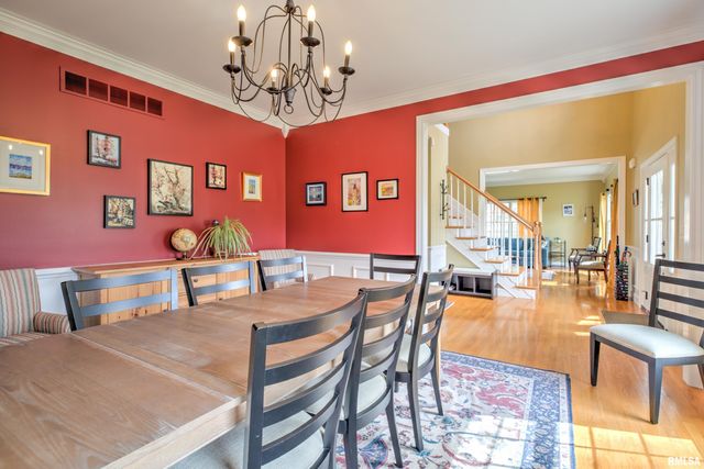 801 W BRIDGETOWNE Court, Dunlap, IL 61525