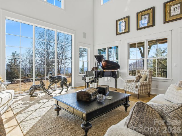 120 Boulder Creek Way, Asheville, NC 28805