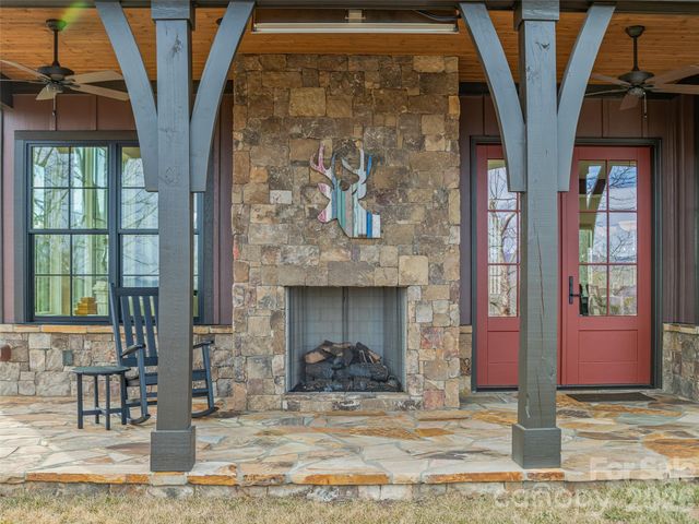 120 Boulder Creek Way, Asheville, NC 28805