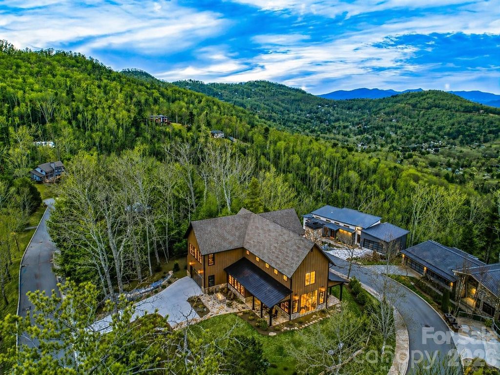 120 Boulder Creek Way, Asheville, NC 28805