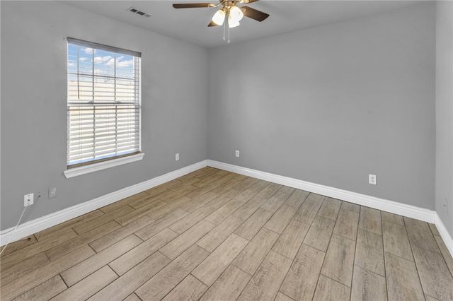 911 23rd Street, Rogers, AR 72758