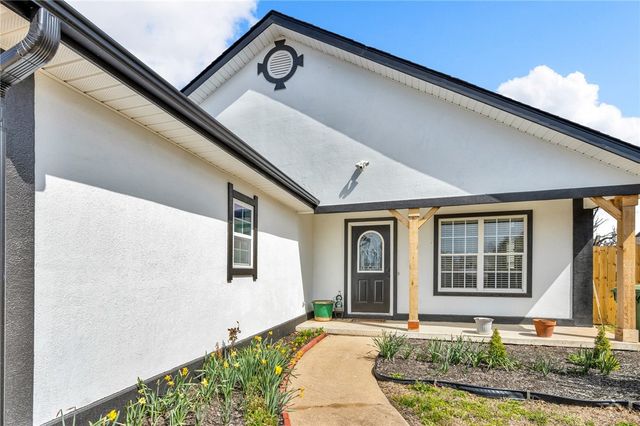 911 23rd Street, Rogers, AR 72758