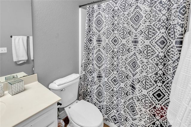 911 23rd Street, Rogers, AR 72758