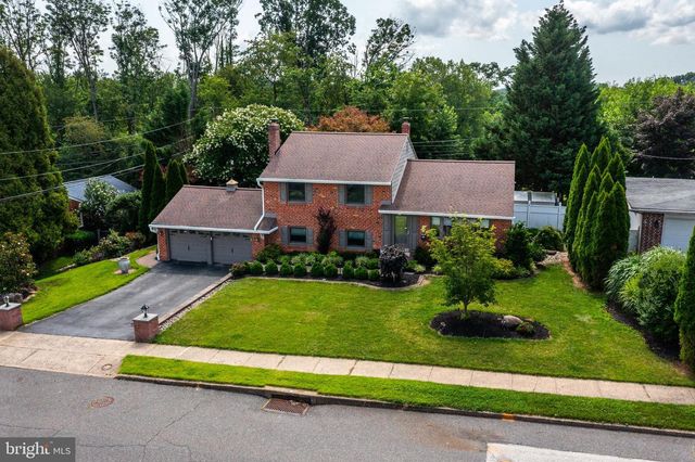 609 HILLSIDE AVE, Brookhaven, PA 19015