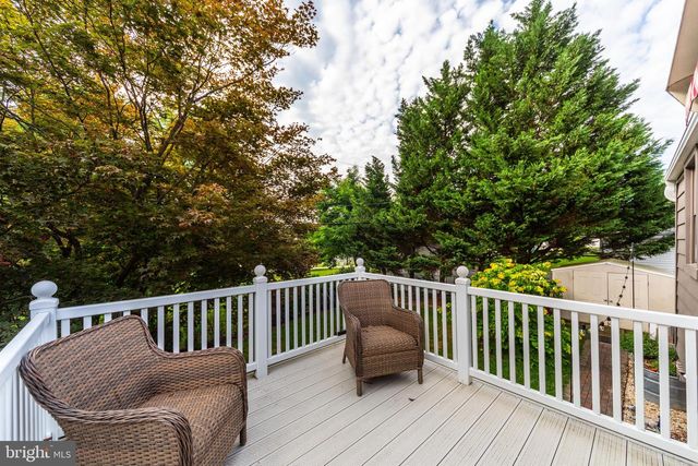 609 HILLSIDE AVE, Brookhaven, PA 19015