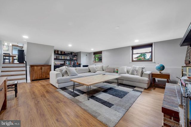 609 HILLSIDE AVE, Brookhaven, PA 19015