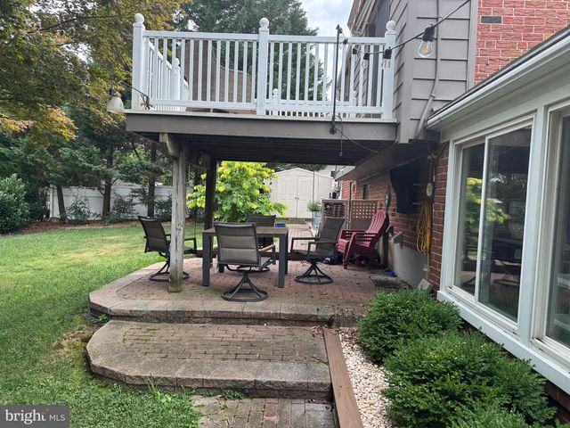 609 HILLSIDE AVE, Brookhaven, PA 19015