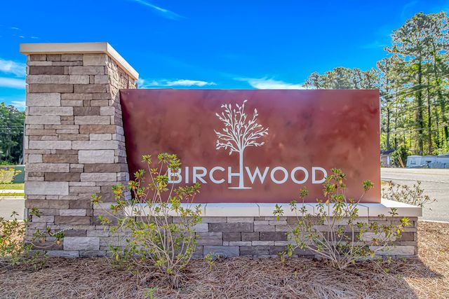240 Birchwood Dr., Longs, SC 29568