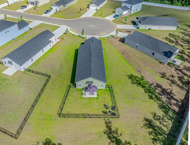 240 Birchwood Dr., Longs, SC 29568