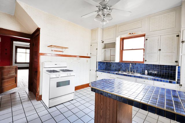 112 S Indiana Street, Hobart, IN 46342