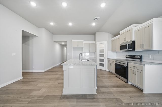 14627 E 39th Place S, Tulsa, OK 74134