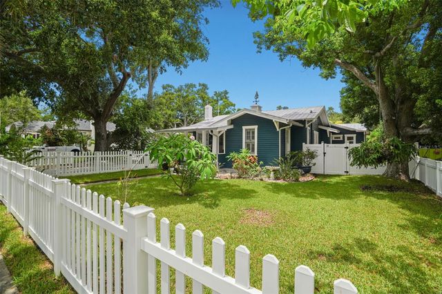 636 WILKIE STREET, Dunedin, FL 34698