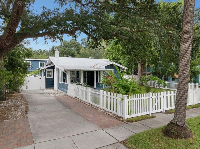 636 WILKIE STREET, Dunedin, FL 34698