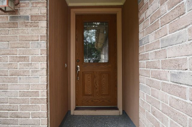 7514 Split Oak Court, Houston, TX 77040
