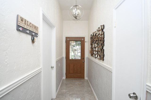 7514 Split Oak Court, Houston, TX 77040