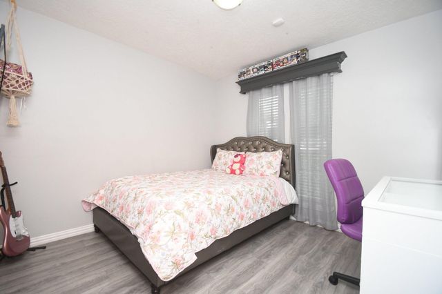 7514 Split Oak Court, Houston, TX 77040