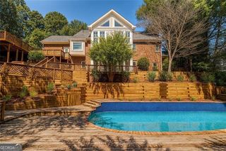 4070 RUNNYMEDE Drive, Lilburn, GA 30047