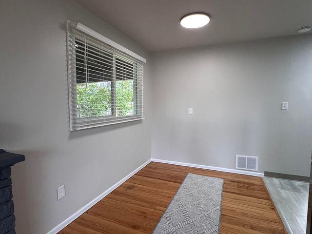 2921 W Bismark Ave, Spokane, WA 99205