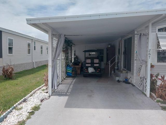 267 BIG PINE AVENUE N, Frostproof, FL 33843