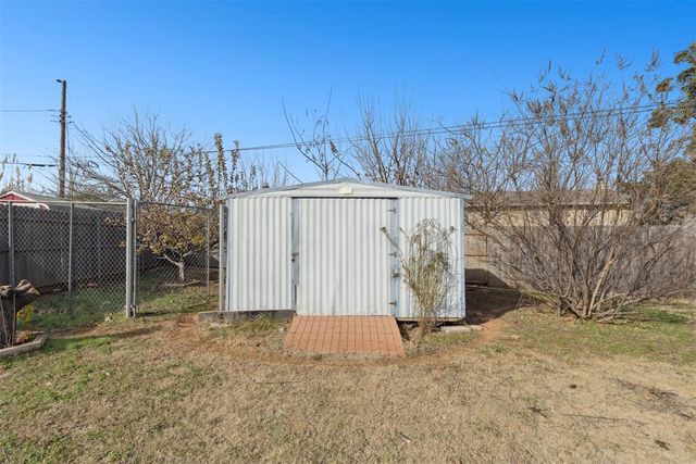 6441 N Sterling Drive, Oklahoma City, OK 73132