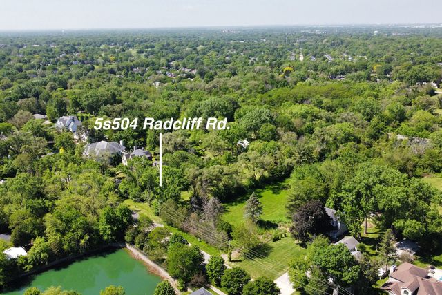 5s504 Radcliff Road, Naperville, IL 60563