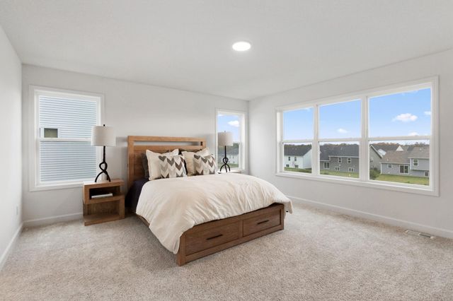 1731 Upper 141st Street E, Rosemount, MN 55068