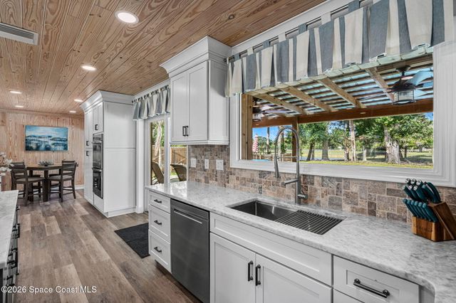 368 Stephenson Drive, Melbourne, FL 32904