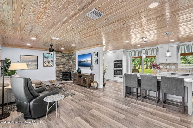 368 Stephenson Drive, Melbourne, FL 32904