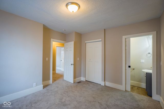 406 W 6th Street, Anderson, IN 46016