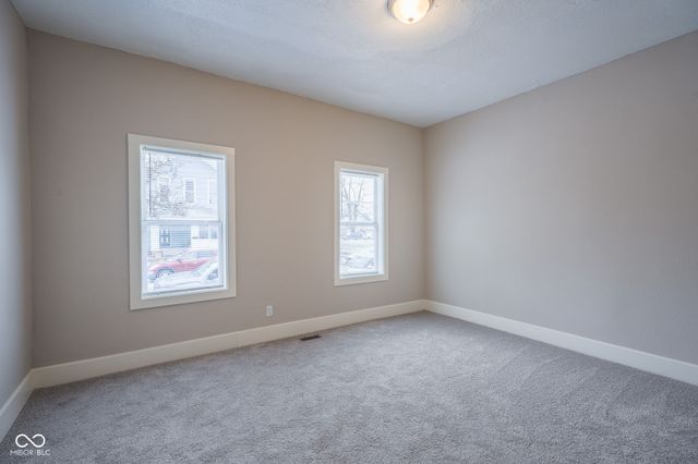 406 W 6th Street, Anderson, IN 46016