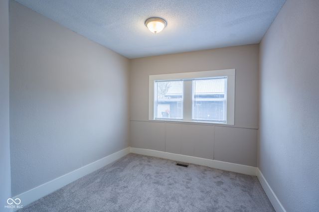 406 W 6th Street, Anderson, IN 46016