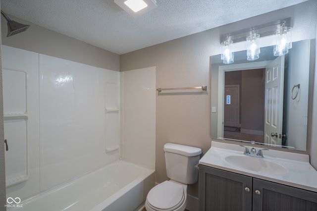 406 W 6th Street, Anderson, IN 46016