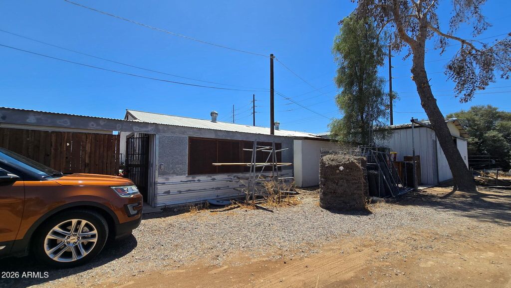 Image 23 of property listing at 6803 S MILLER Road, Buckeye, AZ 85326