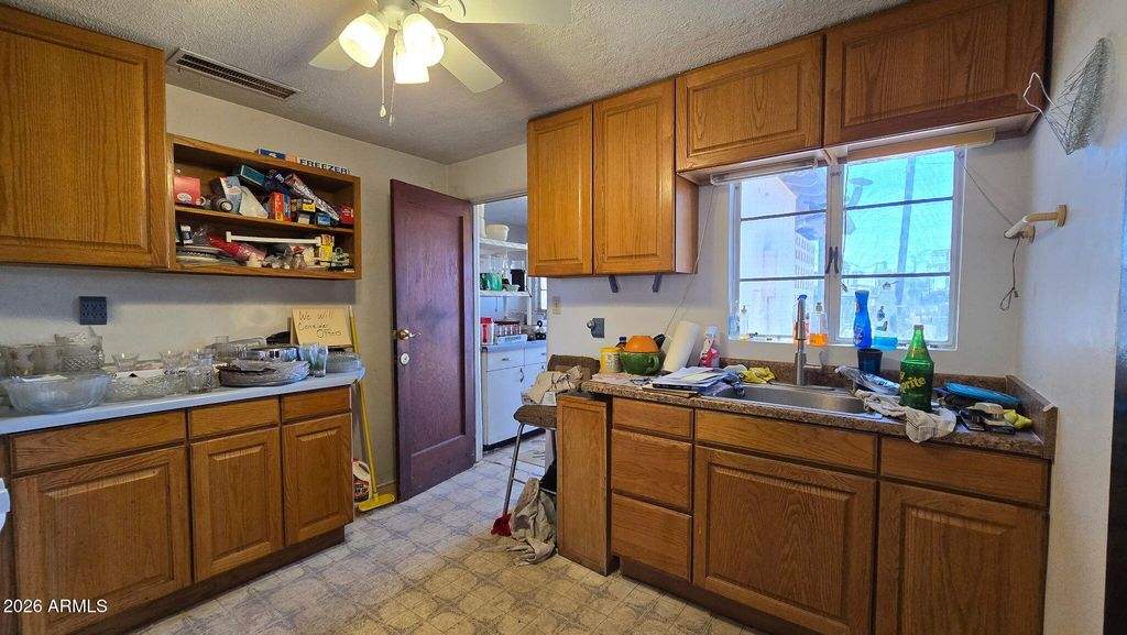 Image 7 of property listing at 6803 S MILLER Road, Buckeye, AZ 85326