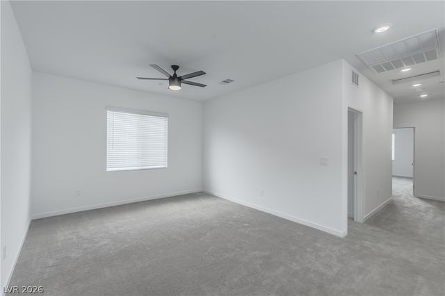 9952 Kimura Hills Avenue, Las Vegas, NV 89129