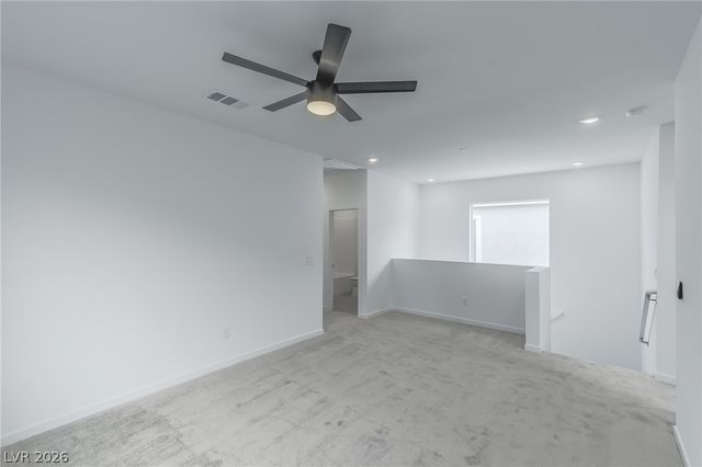 9952 Kimura Hills Avenue, Las Vegas, NV 89129