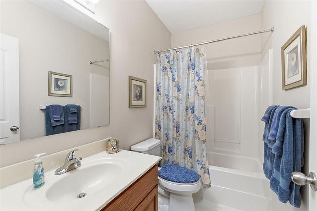 15732 S Sunset Drive 800, Olathe, KS 66062