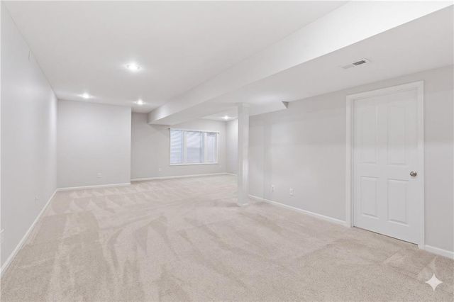 15732 S Sunset Drive 800, Olathe, KS 66062