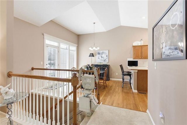 15732 S Sunset Drive 800, Olathe, KS 66062