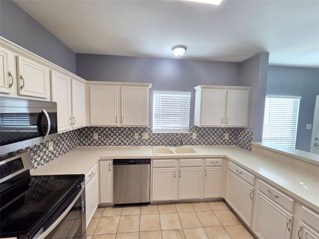 7926 Greengate Drive, Dallas, TX 75249