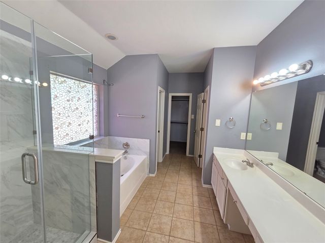 7926 Greengate Drive, Dallas, TX 75249