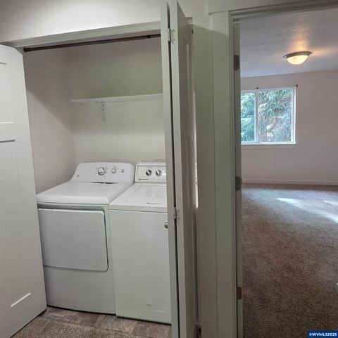 4792 Lancaster Unit 124 Dr NE, Salem, OR 97305