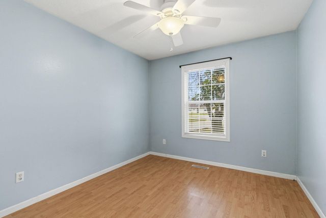 103 Arrowhead Road, Willard, MO 65781