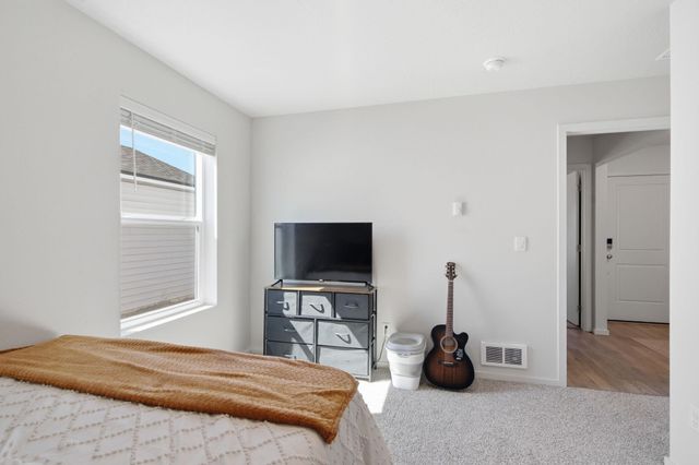 1712 E B St, Deer Park, WA 99006