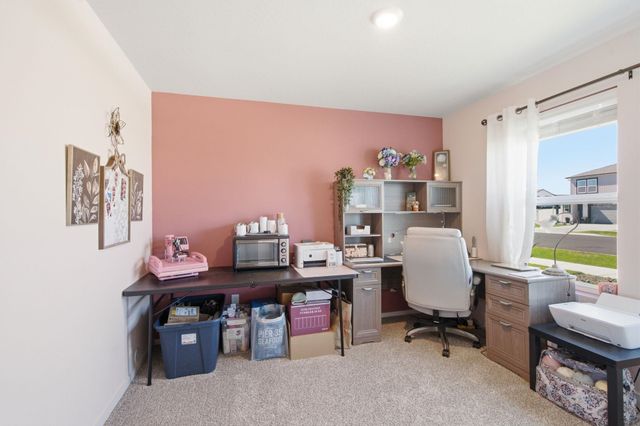1712 E B St, Deer Park, WA 99006