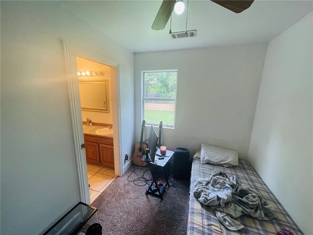 309 Douglas Street, Berryville, AR 72616